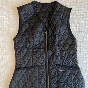 Black Barbour Quilted Vest, Size 6, New w/o Tags